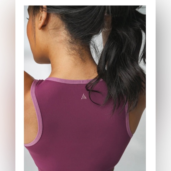 Vitality Isotope Bra - Picture 4 of 6